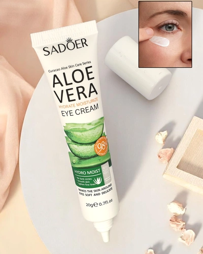 Sadoer Eye Cream with Aloe Vera Deeply Moisturizing