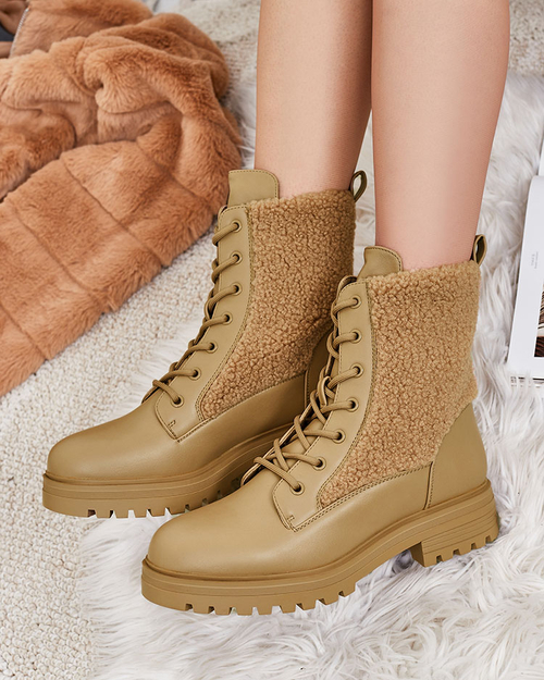 Жіночі черевики на шнурівці з овчиною Royalfashion Setrica
