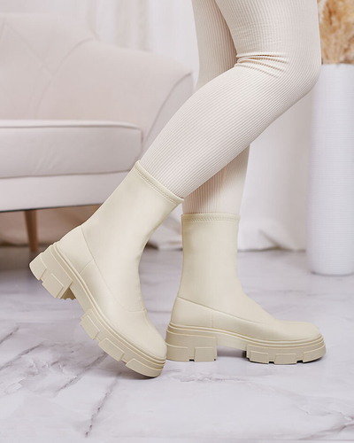 Жіночі черевики з екозамші Royalfashion бежевого кольору Classy Girl