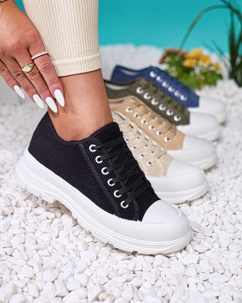 Royalfashion Чорні жіночі кеди на платформі Spollero