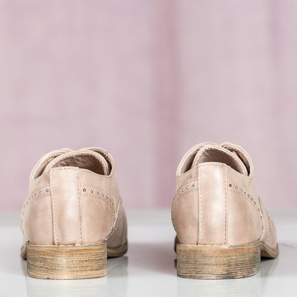 Růžové boty s plochými podpatky a nýtovými nýty - boty 1