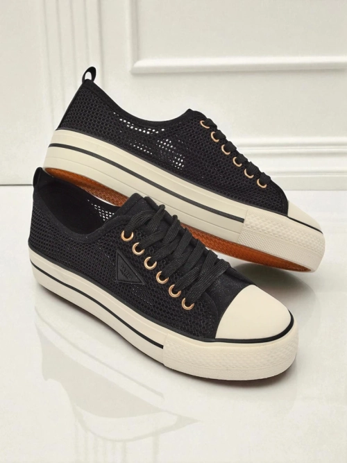 Melania Nero – жіночі кеди з тканини mesh на плоскій підошві 3cm