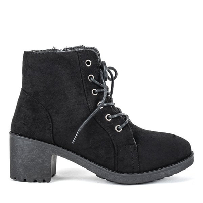 Černé kotníkové boty na vyšším sloupku Nemesis - Footwear
