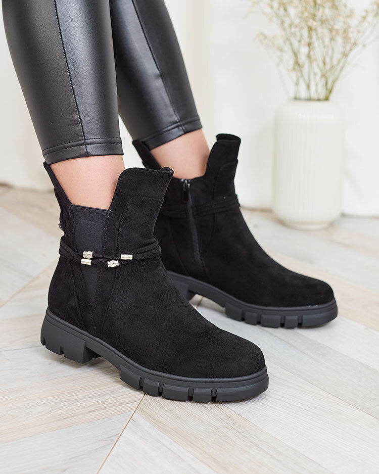 Royalfashion Černé dámské kozačky s ozdobným páskem Dafflo