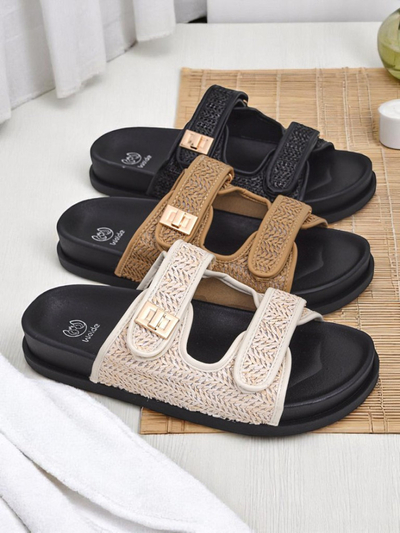 Royalfashion Жіночі шльопанці з плетенням Delibeli