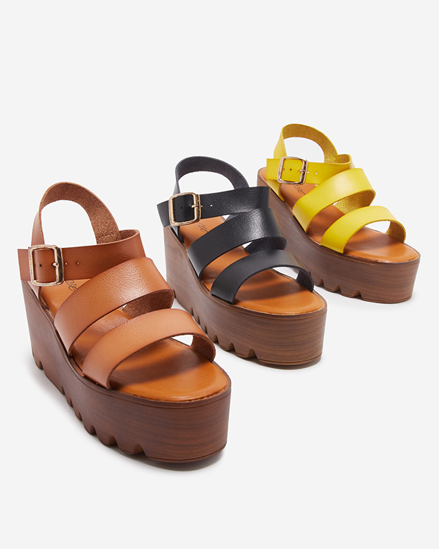 Žluté dámské sandály na klínku Asorika- Boty