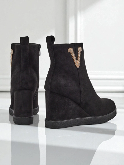 Жіночі черевики на підборах Royalfashion Nerias