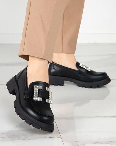 Чорні матові жіночі туфлі зі сріблястою пряжкою Vusito - Взуття