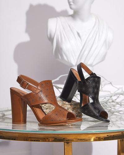 Prolamované dámské sandály na sloupku v černé barvě Mavi-Shoes