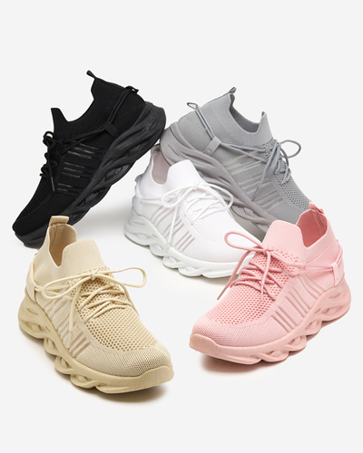 Černé dámské nazouvací sportovní boty Serinto - obuv