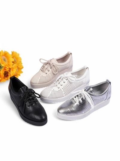 Royalfashion Жіночі перфоровані туфлі Gofielle