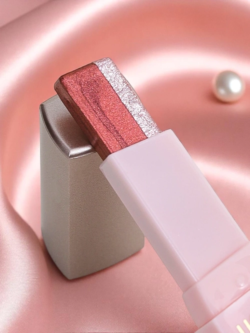 Блискучий олівець для повік Рожева Далія