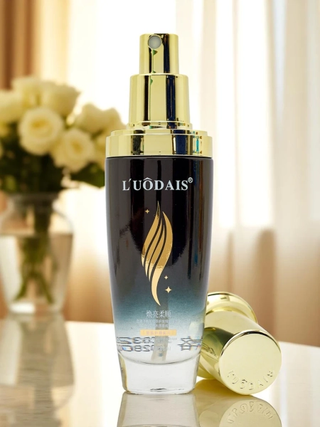 Hydratační a rozjasňující vlasový olej