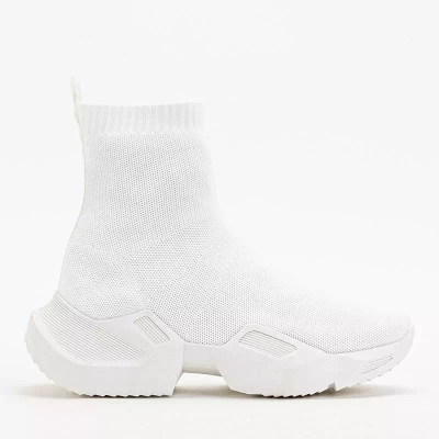 OUTLET Жіноче високе спортивне взуття White Gohi - Взуття