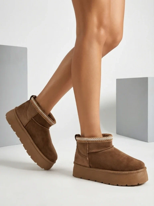 Royalfashion Жіночі короткі черевики а-ля снігоступи Xoalla