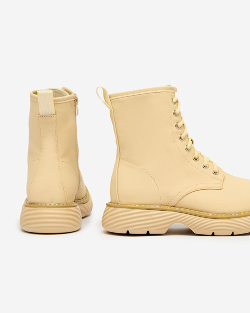 Royalfashion Матові бежеві жіночі черевики Kucillo