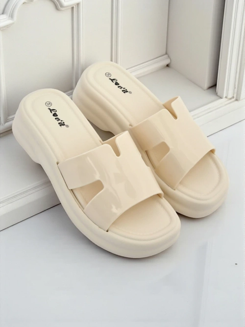 Royalfashion Жіночі шльопанці на товстій підошві Nova Gloss