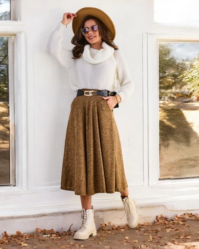 Dámská midi sukně Royalfashion Dámská midi sukně vyrobená z měkké látky. Model má pásek. Dokonalý základ pro mnoho jedinečných outfitů! POZNÁMKA: Přesnost měření (+/-)