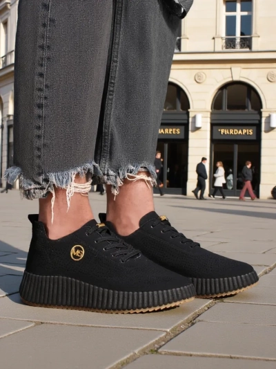 Royalfashion Жіночі перфоровані спортивні кросівки Tobin