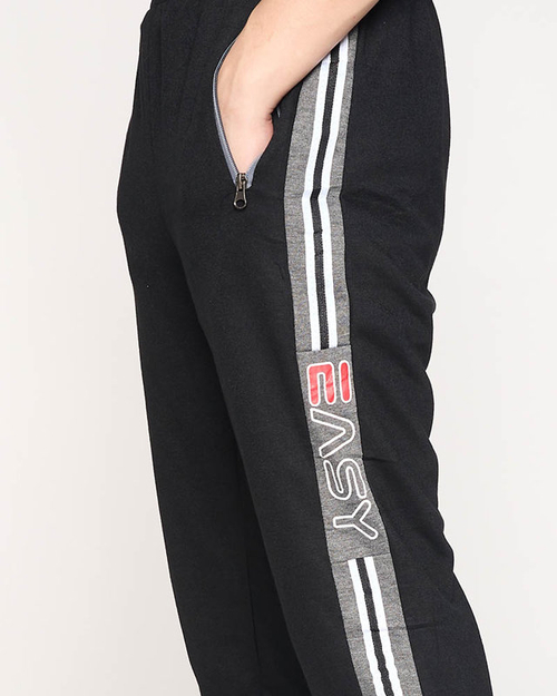 Чоловічі чорні спортивні штани з написами - Одяг