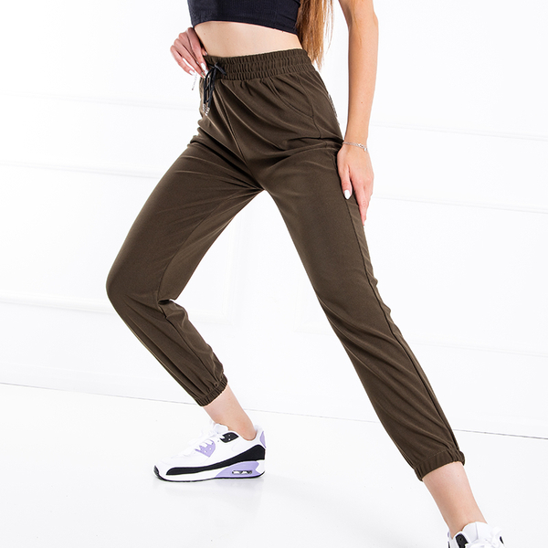 Zelené dámské tepláky s nápisem - Oblečení