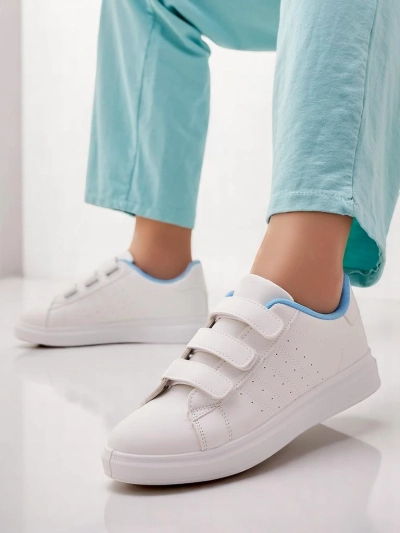 Royalfashion Жіночі спортивні кросівки Pertis