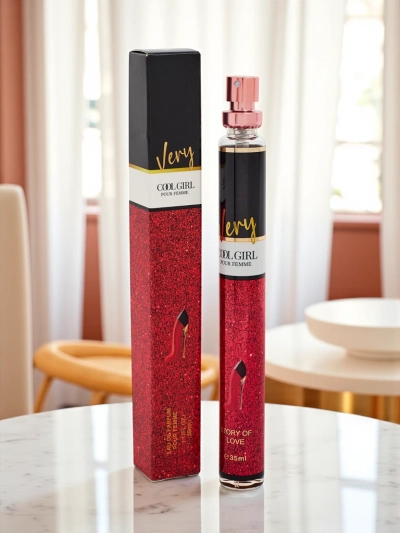 Aura Divina - Dámská parfémovaná voda Very Cool Girl Story of Love 30ml