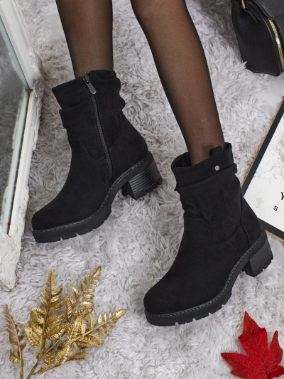 Vyšší dámské kotníkové boty z eko semiše Carmine