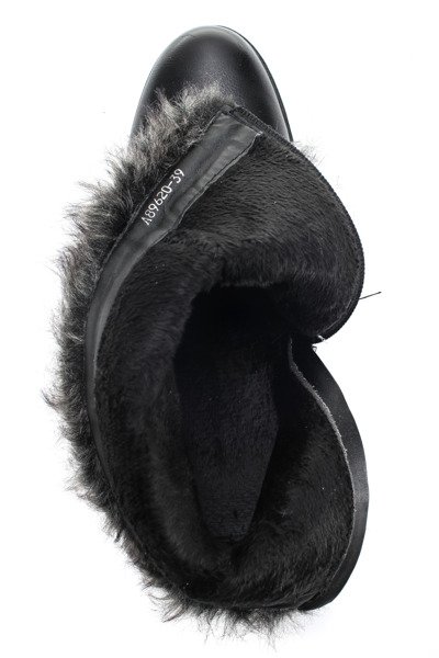 Czarne, ocieplane botki - Obuwie