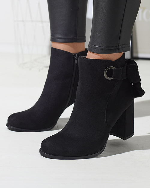 Жіночі черевики з екозамші з бантом чорного кольору Agarol- Взуття