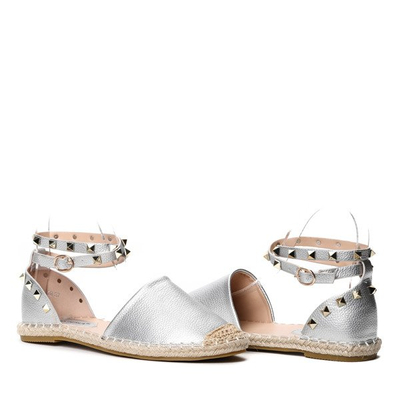 Srebrne espadryle z ćwiekami - Obuwie