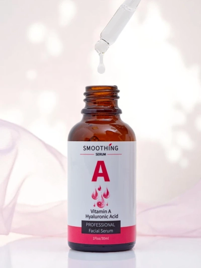 Vyhlazující sérum s vitamínem A a kyselinou hyaluronovou