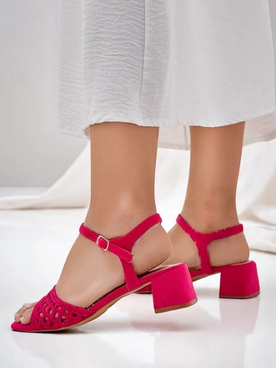 Royalfashion Dámské perforované sandály Azopi