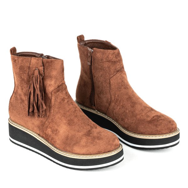 Ocieplane brązowe botki na platformie Peliel - Obuwie