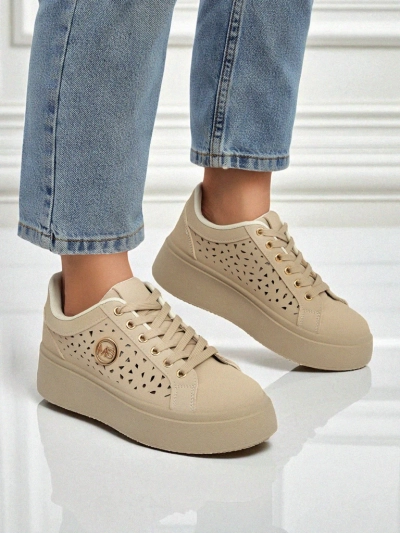 Cleo Ecru Platino – бежеві снікерси на платформі Royalfashion екошкіра