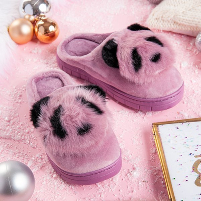 Фіолетові тапочки із зображенням Panda - Взуття 1