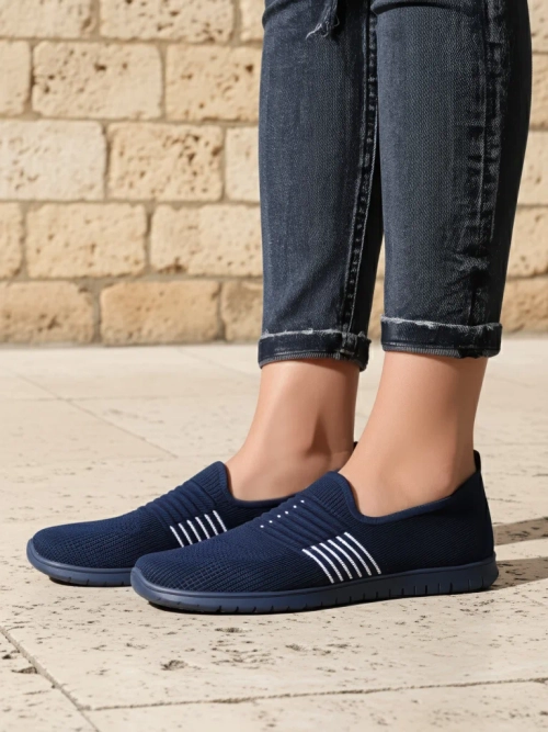 Royalfashion Жіночі спортивні сліпони Ollabes