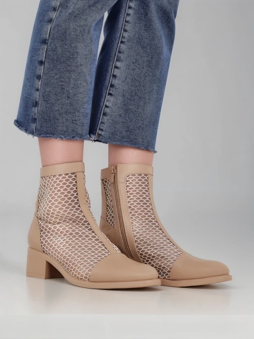 Royalfashion Жіночі черевики з відкритою роботою на низькому підборі Rowices