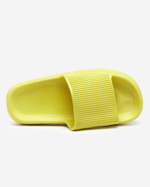 Зелені гумові шльопанці з тисненням Torika