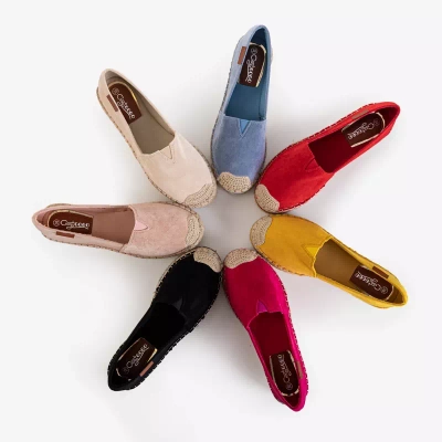 OUTLET Černé dámské espadrilky na platformě Molandia - Boty