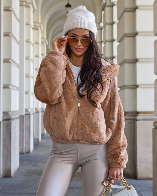 Royalfashion Світло-коричнева жіноча куртка зі штучного хутра