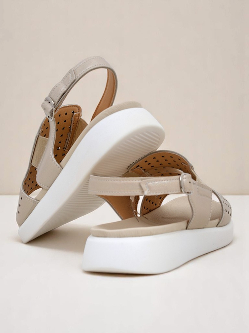 Royalfashion Жіночі сандалі на товстій підошві BreezyStep