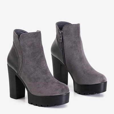 Сірі ботильйони на підборах Chofa - Взуття