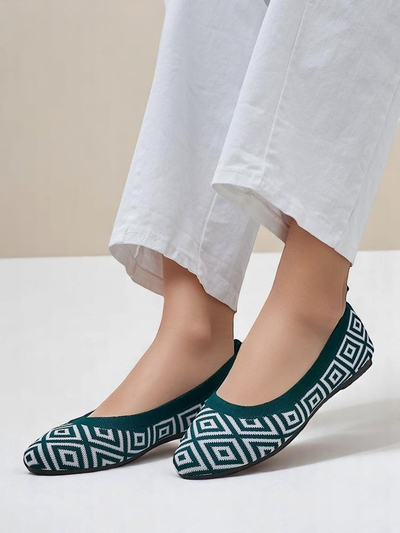 Royalfashion Fabric Dámské baleríny s geometrickým potiskem Metrika