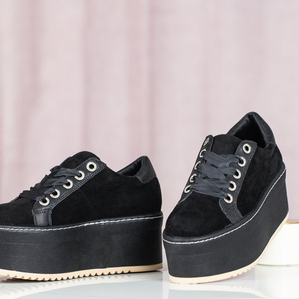 Černé popínavé rostliny na platformě Anime - Obuv