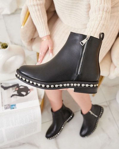 Royalfashion Černé dámské kozačky na plochém podpatku se zirkony Wiskuni