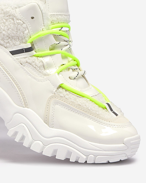 Жіночі спортивні кросівки білі з хутром та неоново-зеленими шнурками Sagglo- Footwear