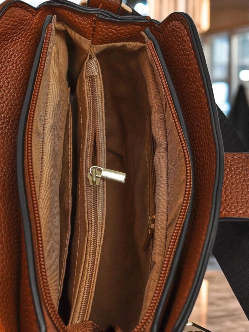 Колекція Жіночих Сумок - Melania Коричнева Еко Шкіра з Замком та Магнітом