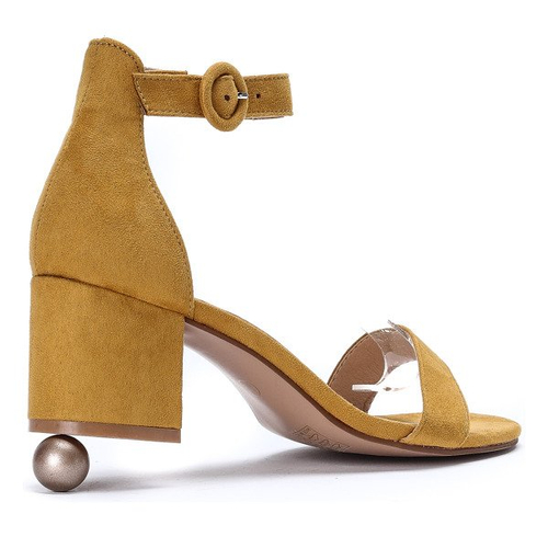 Żółte sandałki na niskim słupku Madeleine - Obuwie