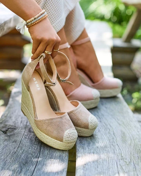 Босоніжки Royalfashion Коричневі жіночі Meylasi на платформі